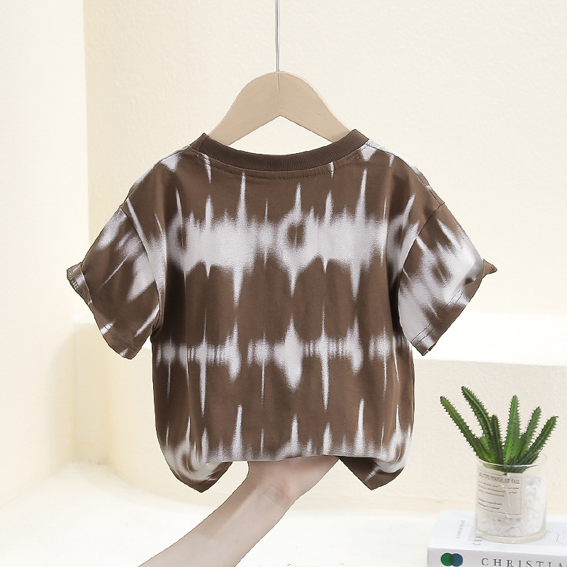 7810 Camiseta de manga corta para niños Verano 2025 Nuevo vestido de verano para bebés Camiseta fresca y atractiva para niños Tops para niños de moda
