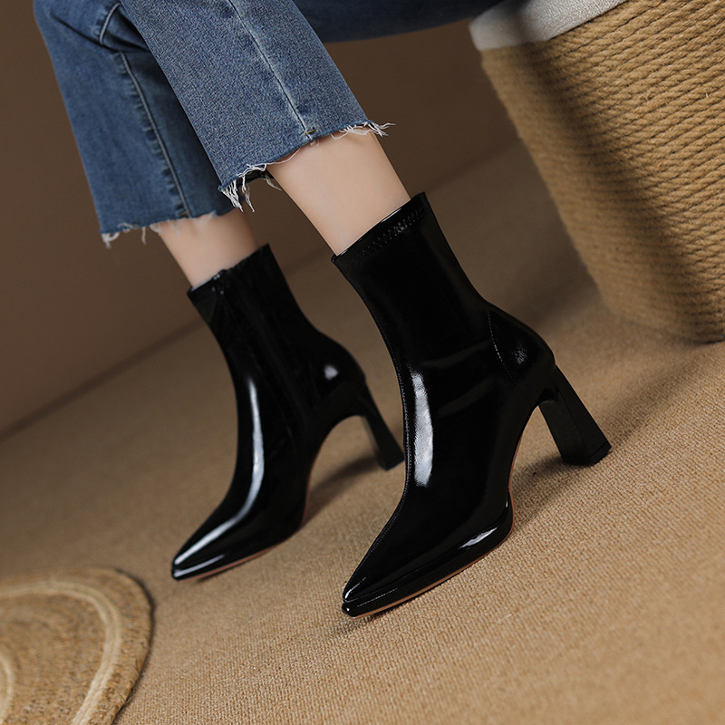 French Style Pointed Toe Patent Leather Slim 2025 Autumn Winter New Versatile Elegant Solid Color Waterproof Platform_voghion.com