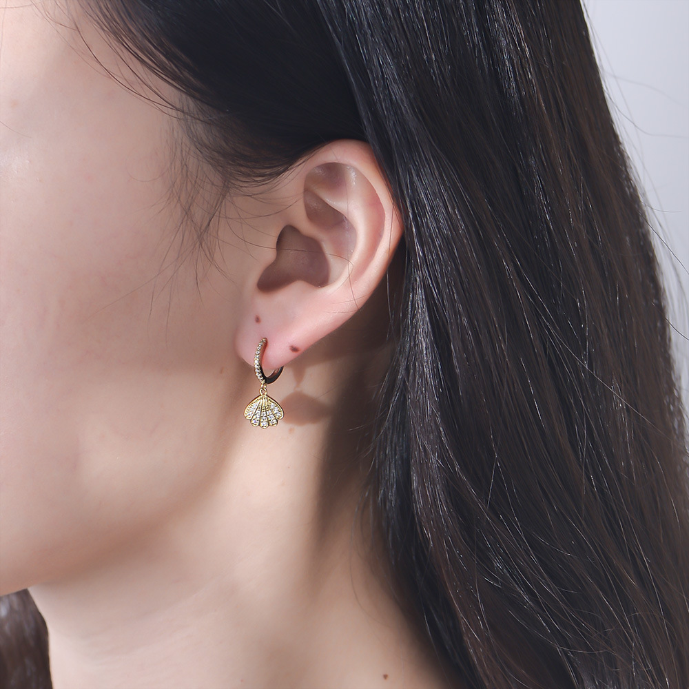 7g Weight 0.03µm Gold Plating Thickness Electroplating Gold Plating Process 1 Pair 925 Sterling Silver Zircon Sector Drop Earrings