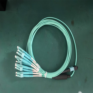 Optical Fiber Module Box 24-Core Jumper Mpo Male-Lc 12-Core Om3 1m : Branch 0.5m Can Be Installed in the Box