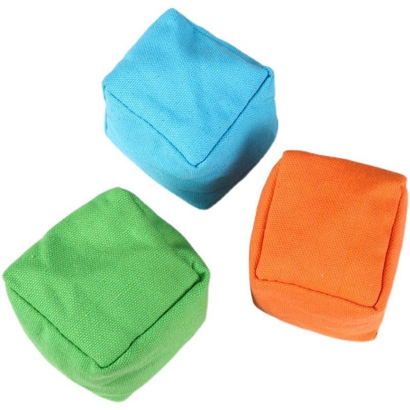 Children's sandbags thickened wholesale factory direct supply kindergarten parent-child games outdoor sports throwing solid color 4