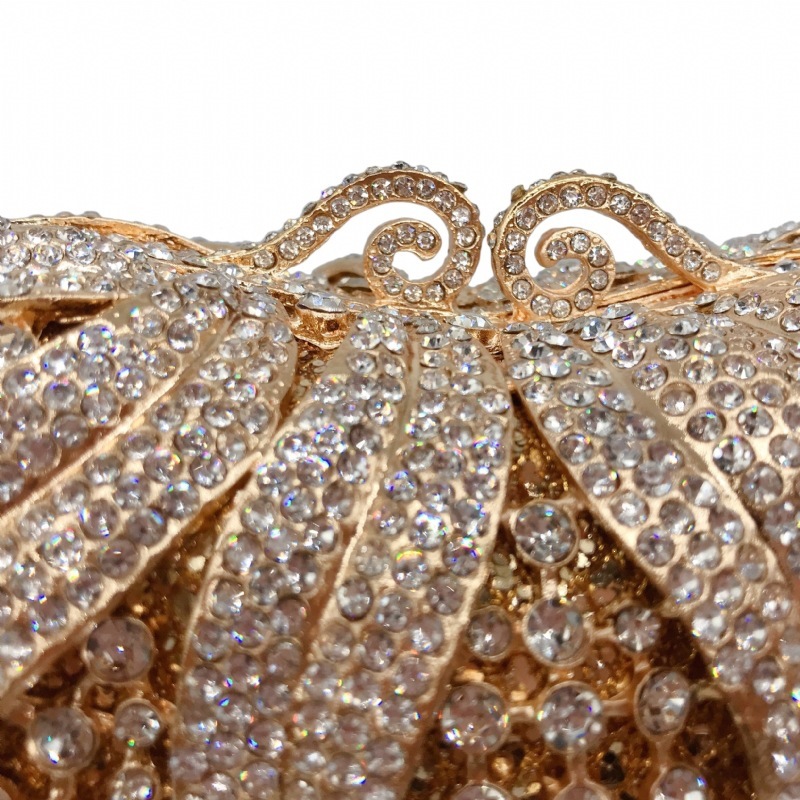 AliExpress bolsas de diamante de metal hueco bolsas de cena de diamantes vestidos de banquete de damas bolsas de mano de diamante de fibra