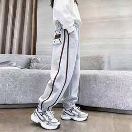 女童卫裤春秋款2026新款儿童洋气运动裤中大童秋季宽松休闲束脚裤
