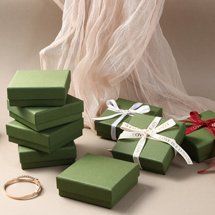 �ؼ����������w���оGɫ���Ʒ�ռ{���b�жYƷ�пɼ�ӡlogo��