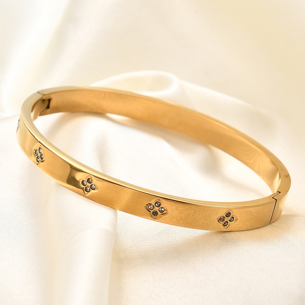 25g Weight Zircon Inlay Material Wholesale Simple Style Solid Color Titanium Steel Plating Inlay Gold Plated Zircon Bangle