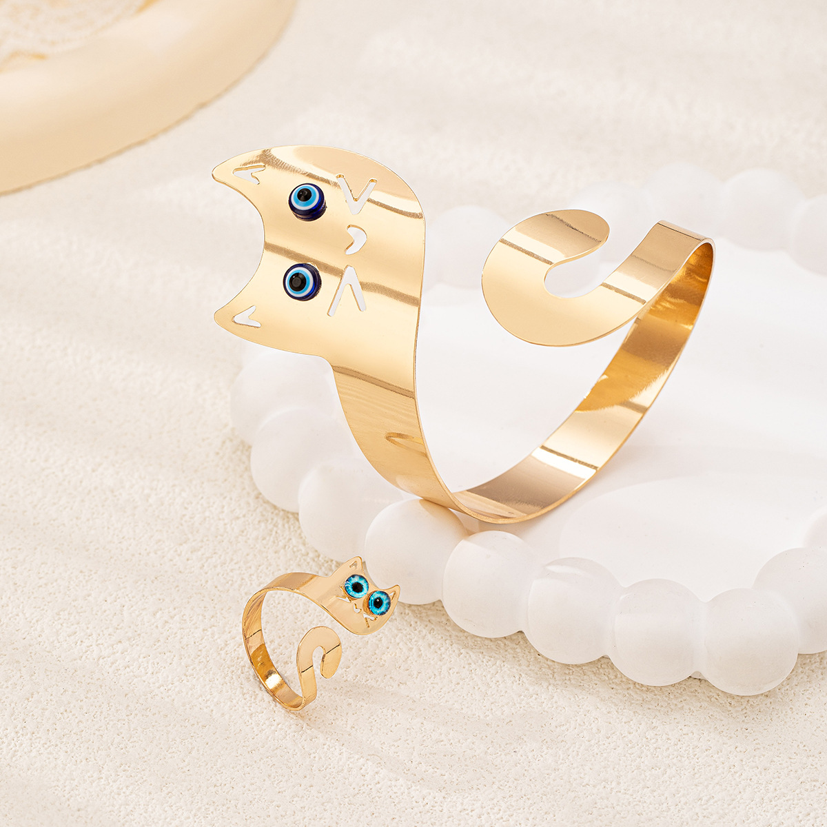 Family Gathering, Date, Tea Party Occasion Alloy Material Cat Pattern Cute Cat Alloy Plating Women's Rings Bracelets Jewelry Set