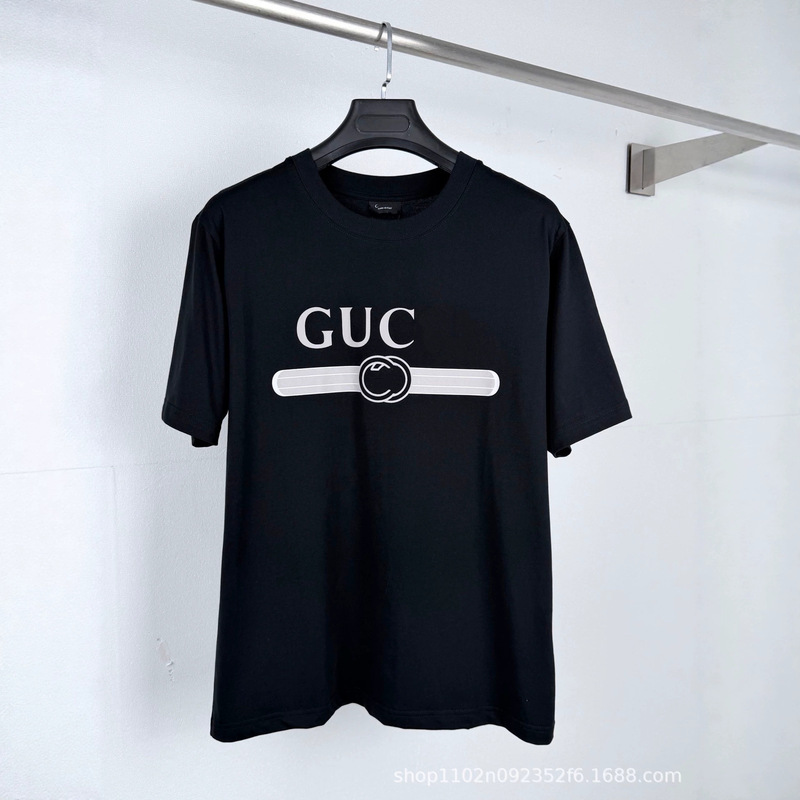 Correct version, original label: G brand classic lock-pattern printed round-neck short-sleeve T-shirt, unisex, lightweight, fashionable, and suitable for couples Correct version, original label: G brand classic lock-pattern printed round-neck short-sleeve T-shirt, unisex, lightweight, fashionable, and suitable for couples