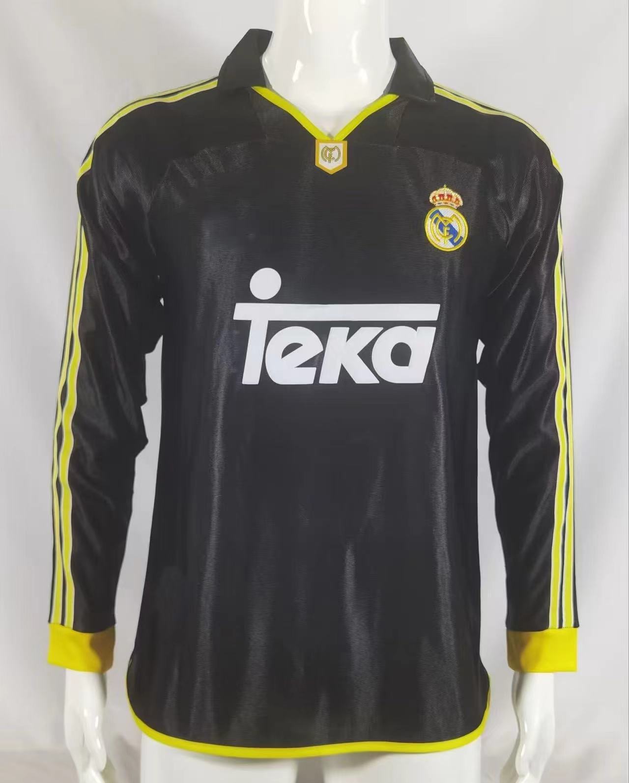 99-01 Real Madrid à l'extérieur / S
