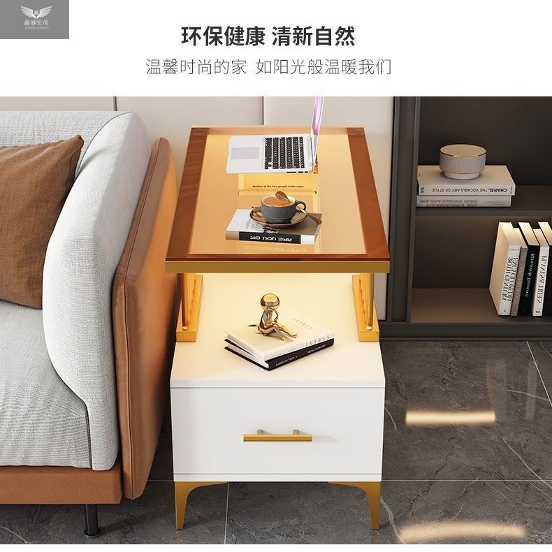 Mesa contra la pared estrecha simple y ligera estante de lujo sofá lado del gabinete varios lados de la mesa mesa de té pequeño mini borde