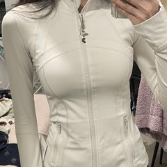 原標lulu .comジャケットスリムランニングスポーツカジュアルフィットネススリムコート日焼け止めヨガ服