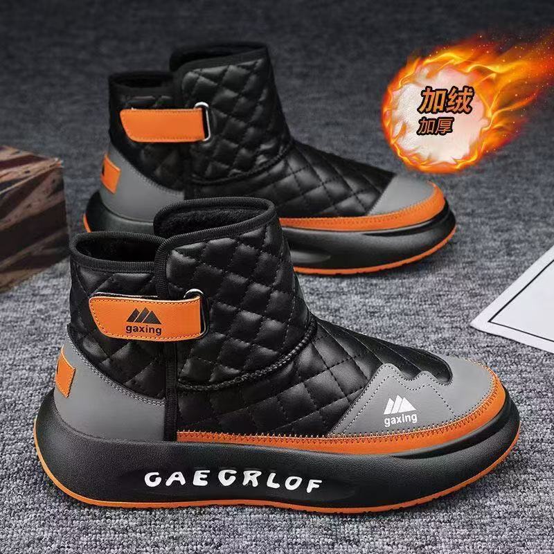 Nuevos zapatos de hombre de invierno botas de nieve de veludo calentamiento zapatos de plumón zapatos de pan impermeables pieles en una botas Martin