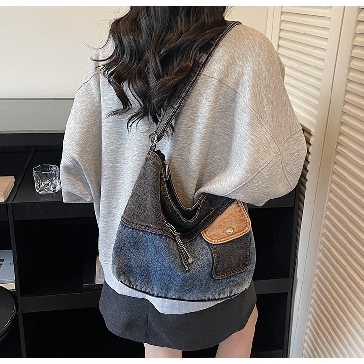 Colorblock Multi Pocket Washed Denim Tote Bag 34