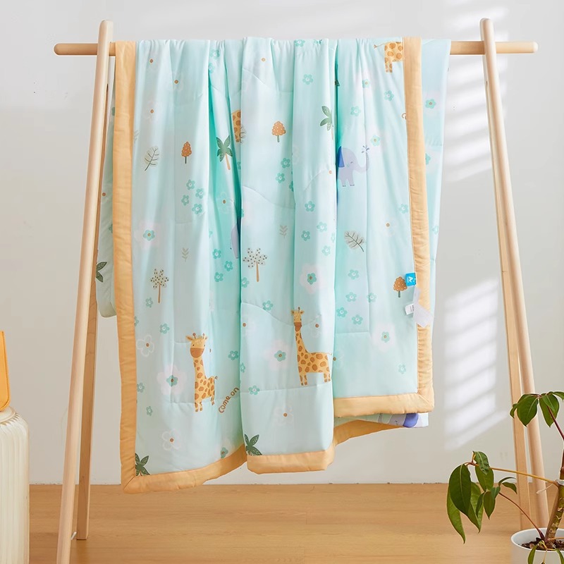Edredón de seda refrescante clase A, edredón fino de seda helada para aire acondicionado, individual, doble, para dormitorio, edredón de verano para niños con diseño de dibujos animados