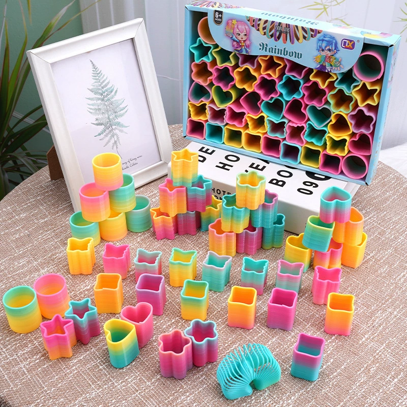 Подарочный набор-сюрприз для детей — assorted маленькие игрушки и канцелярские товары, случайный один предмет