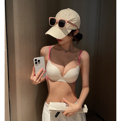 ドーパミンシームレス下着女性の小さな胸を押し上げて大きく見せる、リムなし、副乳をサポートする2025新しいブラジャー