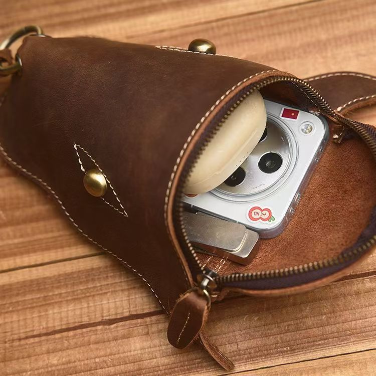 Cross-Border Popular Men's Bag with Bull Head Shape, Western Cowboy Trend, Retro Waist Bag, Personalized Pu Bull Head Hanging Bag