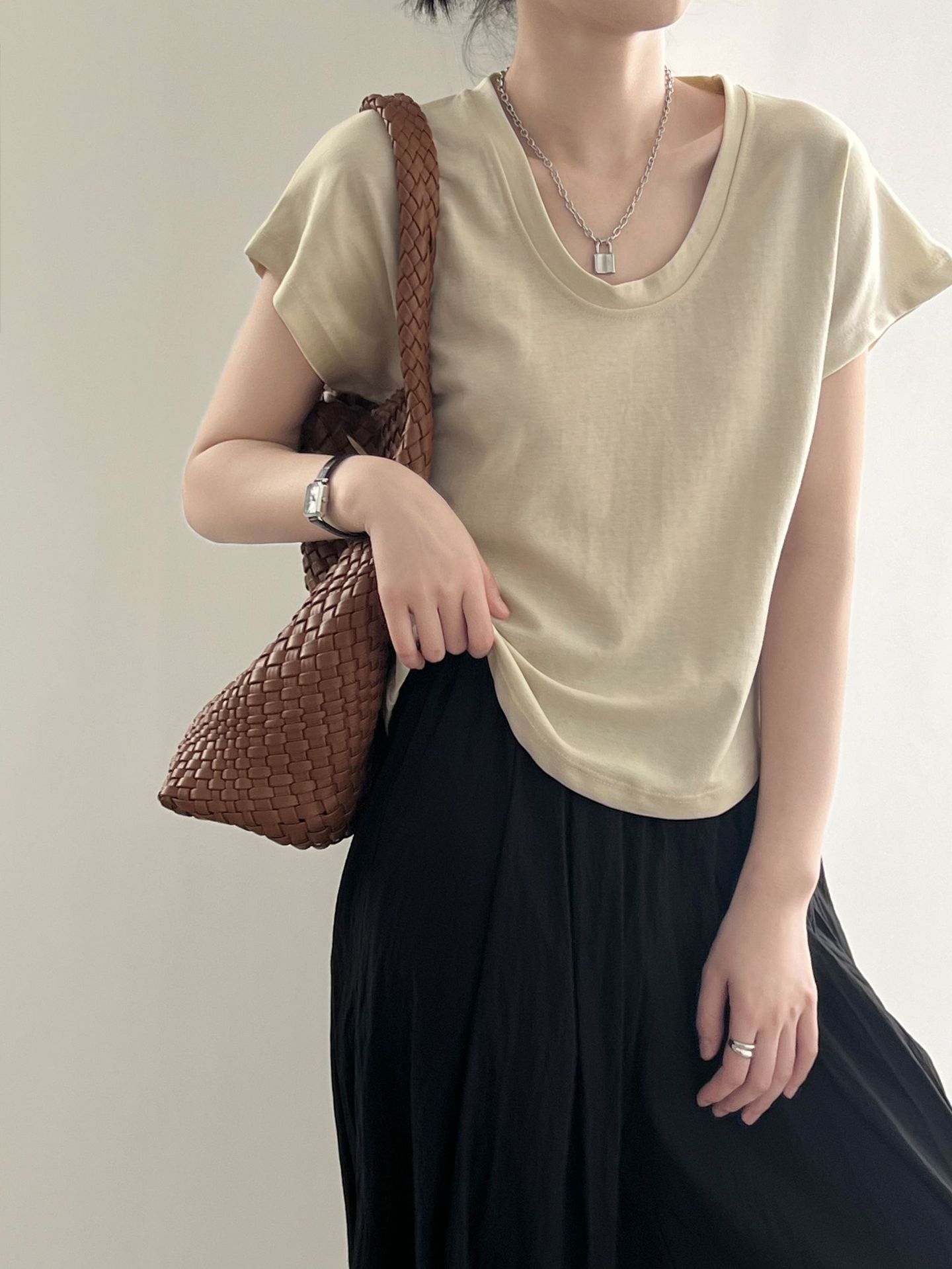 Three Dimensional Simple U Neck Short Sleeved T shirt for Women Summer Slimming Wide Sleeved Top 7 Three Dimensional Simple U Neck Short Sleeved T shirt for Women Summer Slimming Wide Sleeved Top