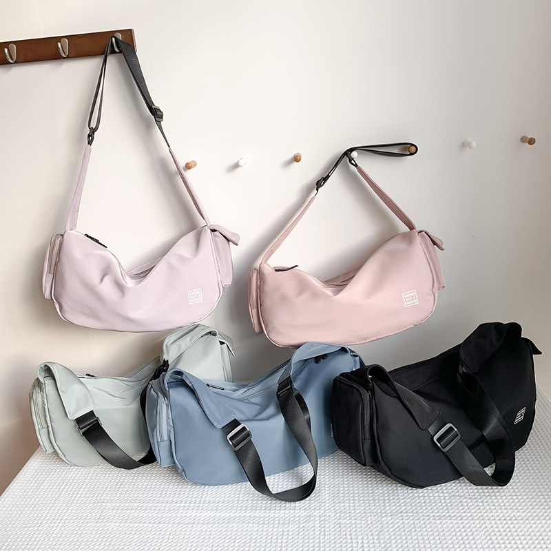 Trend brand shoulder bag