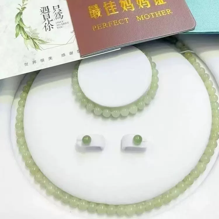 爆款母亲节礼物送妈妈送长辈和田玉项链转运珠串珠项链女套装代发