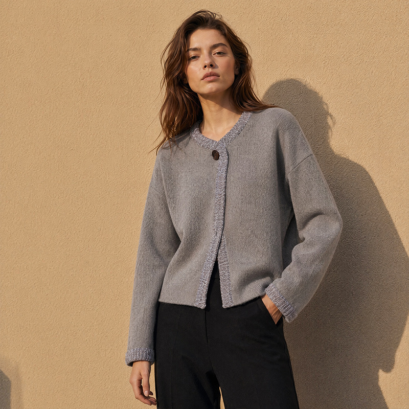2026 Autumn/Winter Cashmere Coat Korean Style Petite Woolen Coat for Women Slim Fit Commute Style Chanel-Inspired Women's Coat 2026 Autumn/Winter Cashmere Coat Korean Style Petite Woolen Coat for Women Slim Fit Commute Style Chanel-Inspired Women's Coat