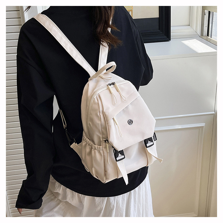 Large-capacity backpack 2025 new style casual Korean-style schoolbag, niche women's travel bag, class commuting bag undefined