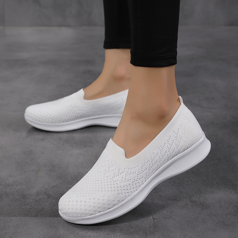 Zapatos casuales deportivos para mujer zapatos de mujer de talla grande 44 zapatos de madre primavera y otoño Zapatos para caminar transpirables zapatos tejidos voladores zapatos de malla de boca baja 43
