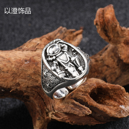 Old astronaut ring machine astronaut retro high-end trendy couple opening adjustable hand jewelry