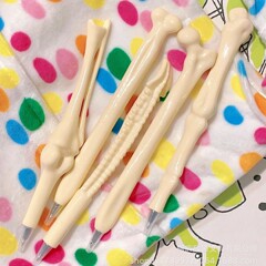 卸売面白い骨ペンクリエイティブ新しいユニークな文具学生賞リアルな骨の形のボールペン