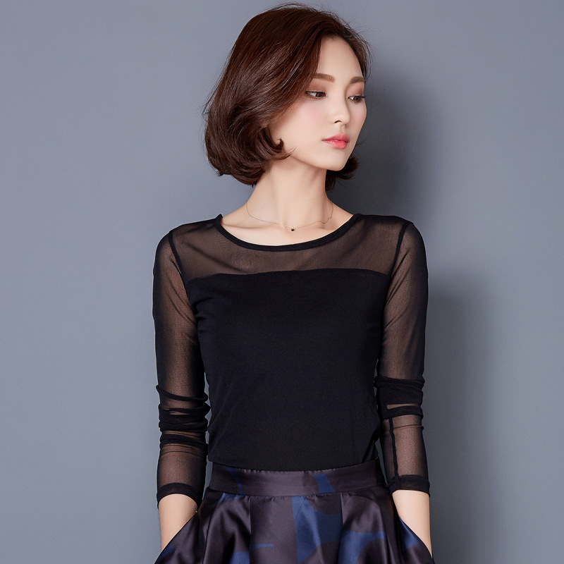 Classic solid base body-friendly long-sleeve with a round collar