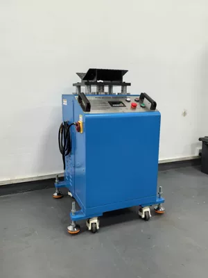 Manufacturer Sells Multi-Language Versions of Chassis Suspension Noise Detection Equipment - Automotive Diagnostic Instruments (Avtomobil diaqnostika alətləri) - 4t-chinese-panel-fostar-300y-380v