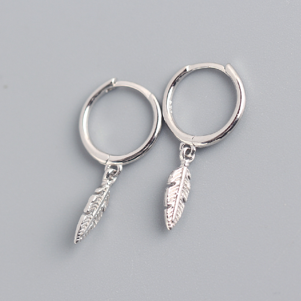 s925 silver needle European and American light luxury feather pendant earringspicture3