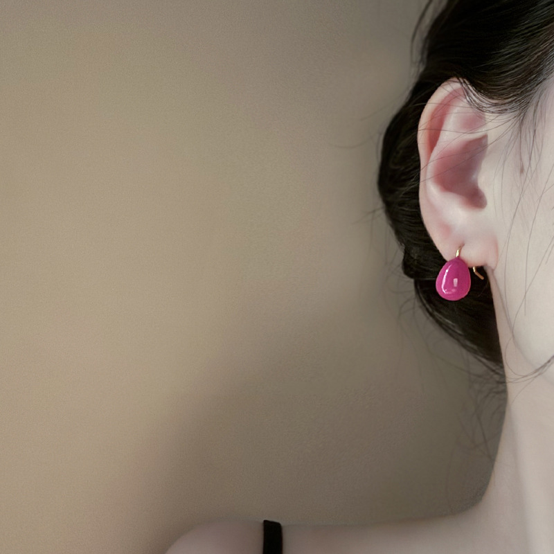 Frijoles dulces del arco iris ~ Pendientes de goteo de aceite de color francés de alta gama Pendientes de sentimiento femenino de temperamento de nicho de lujo ligero