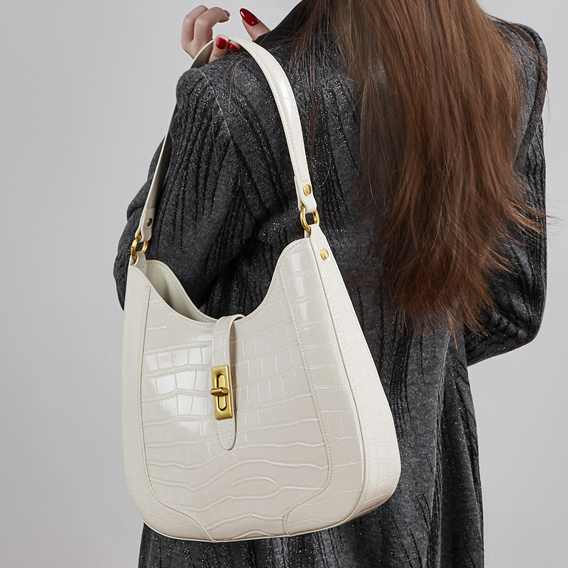 Genuine Leather Niche Design 2026 Spring/Summer New Large Capacity Crocodile Embossed Patent Cowhide Underarm Bag Women's Shoulder Crossbody Bag - Thumbnail 3