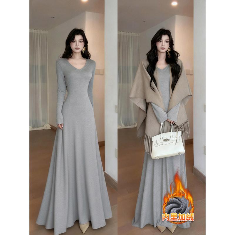 Gray V-Neck Thickened Knit Dress for Women, Suitable for Autumn and Winter, Can Be Worn as an Inner Layer under a Coat, Thickened Bodycon Long Dress