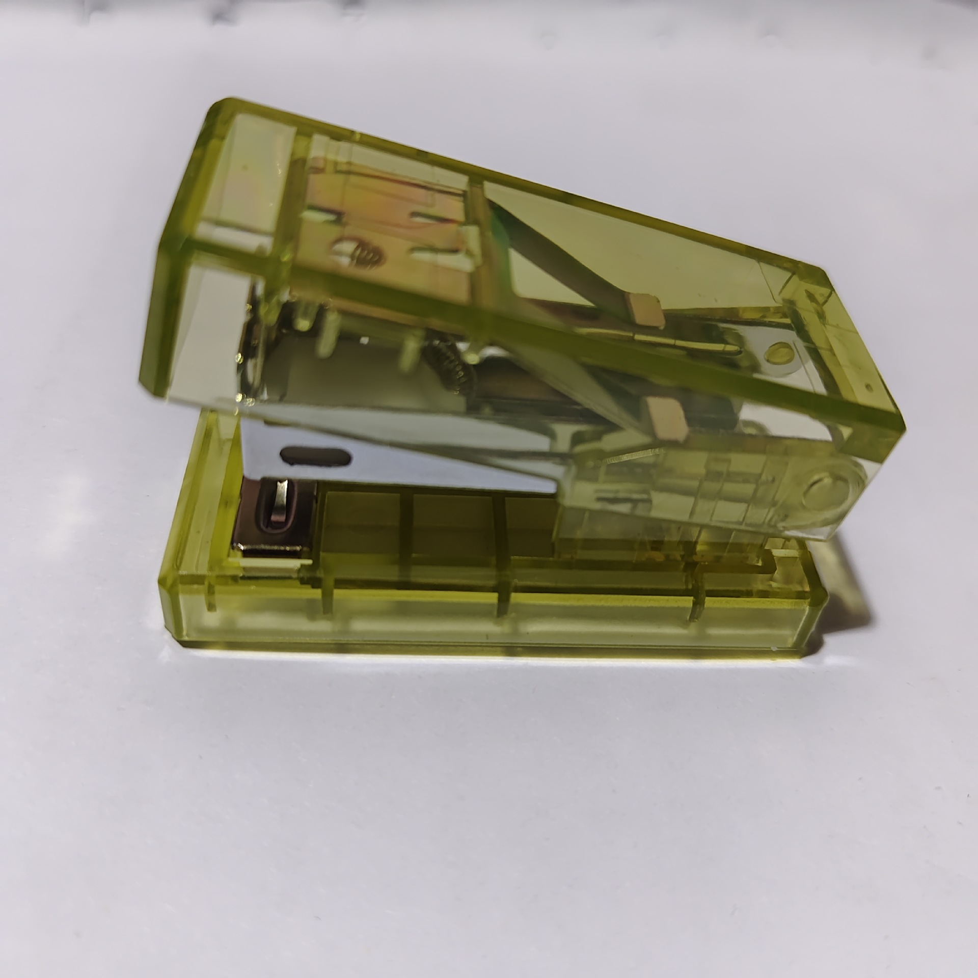 Grapadora mini compacta para estudiantes grapadora pequeña para materiales de estudio grapadora transparente portátil grapadora