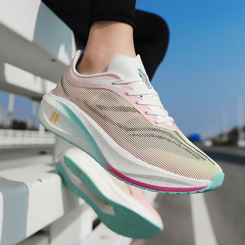 Pareja de zapatos de malla transpirables zapatos especiales de entrenamiento deportivo de carbono zapatos de correr de base suave zapatos de verano deportivos casuales para hombres