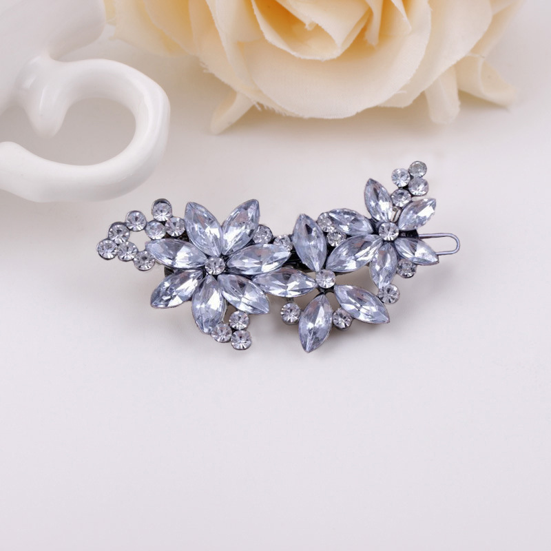 Yiwu moda temperamento calle tiro flores horquilla clip lateral venta al por mayor Fabricantes europeos y americanos retro flash diamante accesorios para el cabello al por mayor