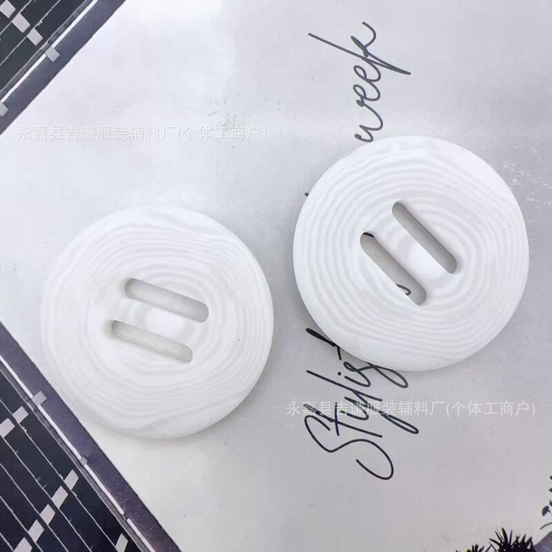 Resin Round Oversized Two-Eye Buttons Coat Jacket Fashion Buttons Woolen Windbreaker Long Eye Decorative Buttons Wholesale