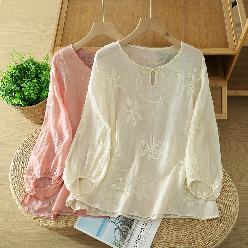 2025 новый летний стиль ретро этнический стиль улучшенная литературная вышивка свободная повседневная рубашка с рукавом три четверти топы для женщин