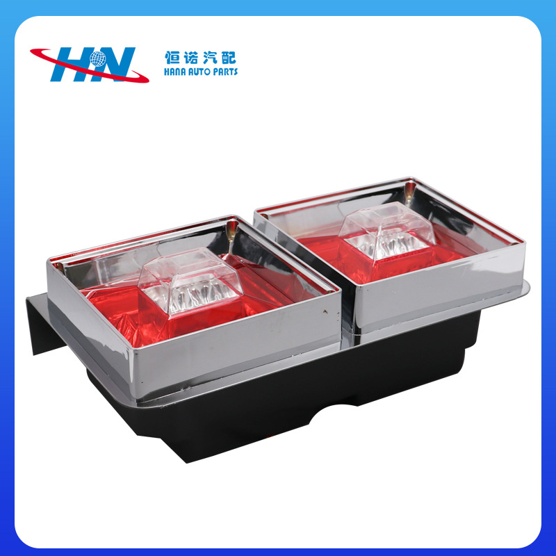 Suministro camión trasero luz trasera camión japonés con LED luz trasera brillante luz trasera universal japonés