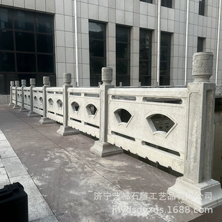 定制河道桥梁栏杆石雕浮雕主题栏杆园林广场石拱桥免费安装