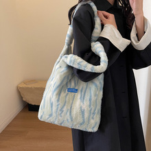 �ﶬ�¿����ë�q������С��Ůëë���r�аٴ�W���]��б���