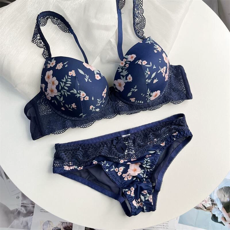 Cute teen girl bra, sexy set, push up bra, lace underwear, floral print, plus size