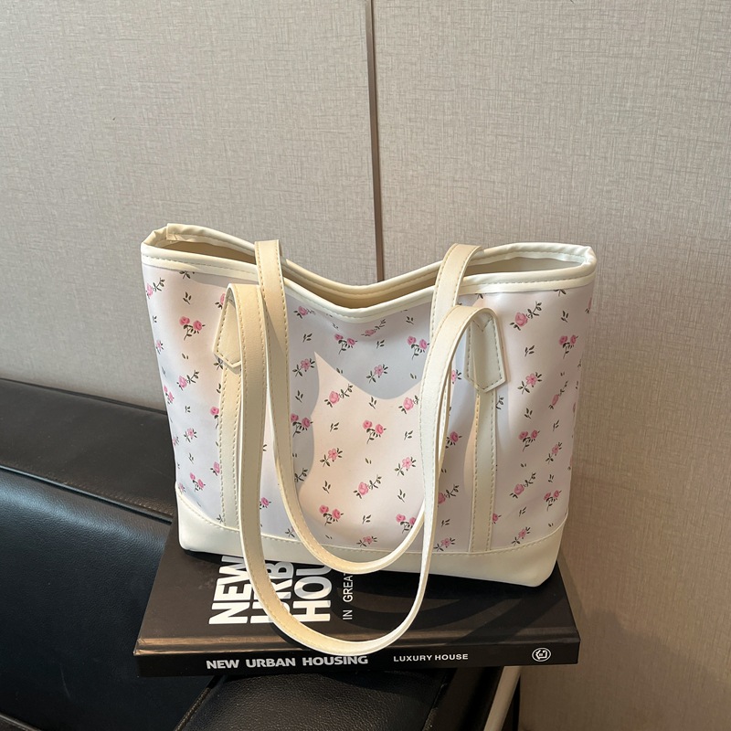 2026 Summer New Floral Print Tote Bag for Women, Large Capacity Handbag and Shoulder Bag, Versatile and High-End Tote Bag