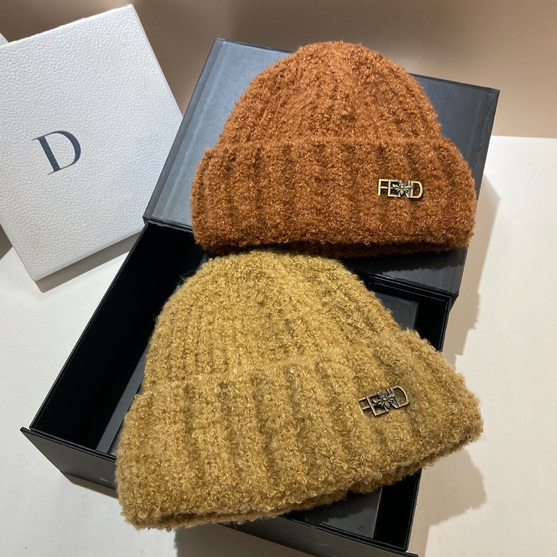 Korejska verzija nove slatke pletene kape s pletenim uzorkom F-labela, zimske tople i debele vjetrootporne kape s janjećim puloverom._voghion.com