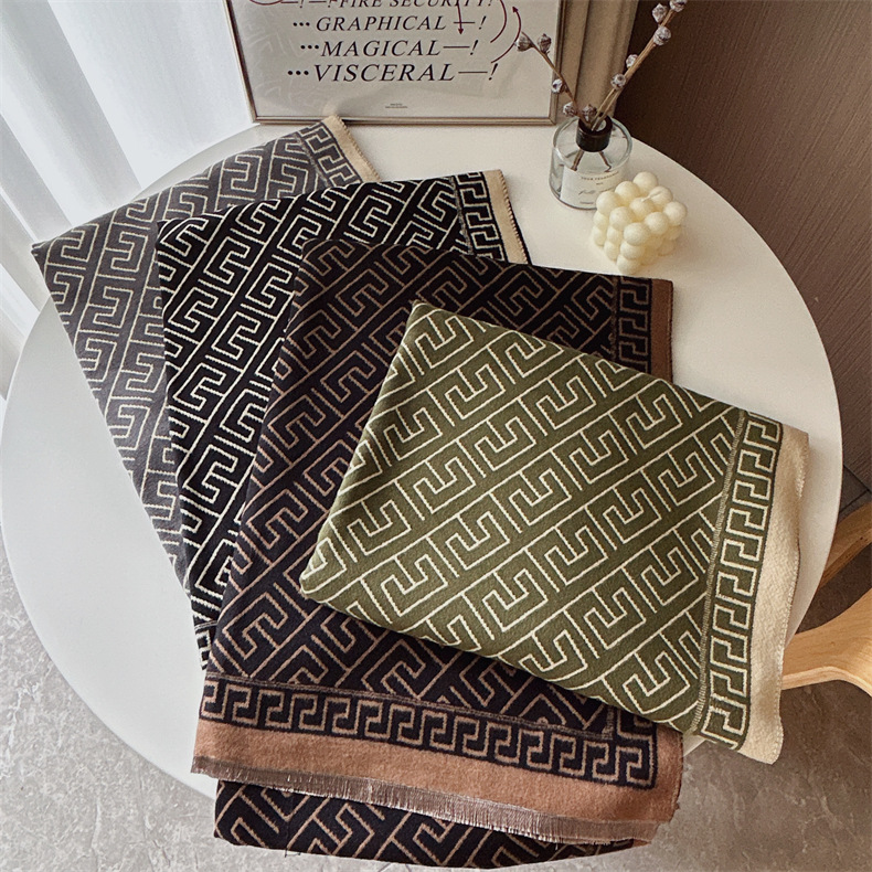 Neuer vielseitiger, einfacher geometrischer doppelseitiger I-Mitation-Kaschmir-Winterwärmer, langer Schal mit Schal und Mantel für_voghion.com