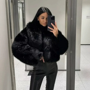 �W���ﶬ�¿�Ů�b�羳���I�Ӻ��Ƥ��Ч��ë�q�h��Ƥ�ݴ�������