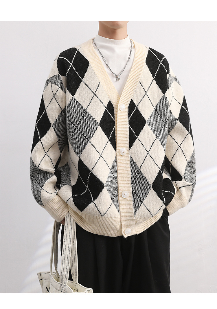Classic Diamond Sweater Men's V-Neck Knit Jacket Image 4