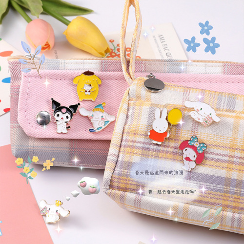 Cartoon animal metal dripping oil jade precious dog brooch female Japanese jk stationery bag accessories cute style creative trinkets