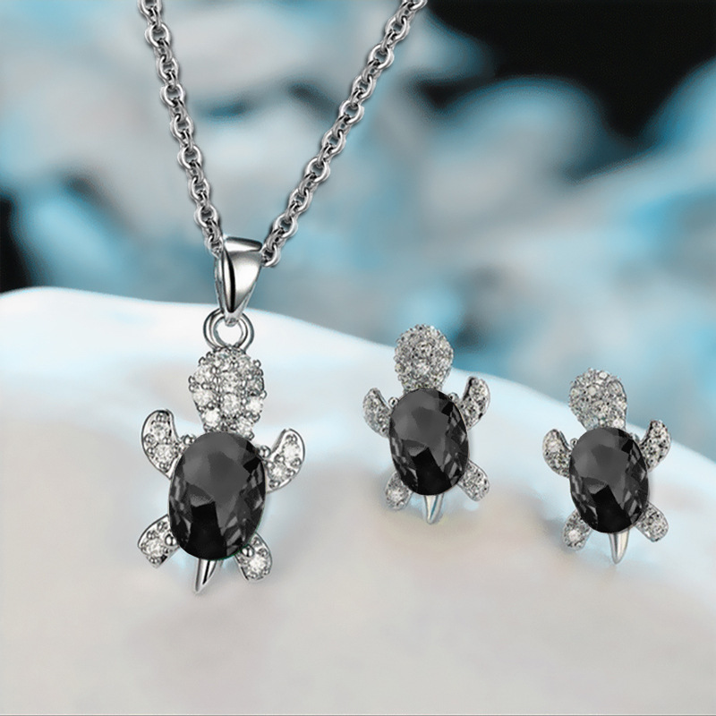 Yunjin europeo y americano Venta caliente moda nicho diseño tortuga pendientes collar traje animal femenino serie joyería al por mayor